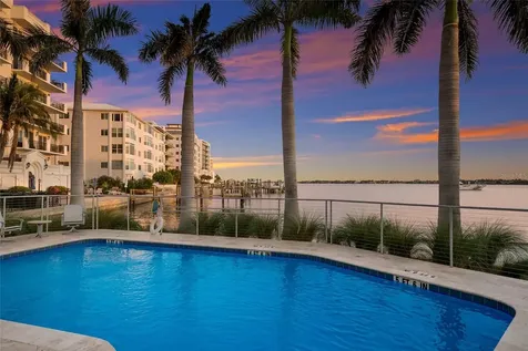 136 Golden Gate Point Sarasota FL 34236