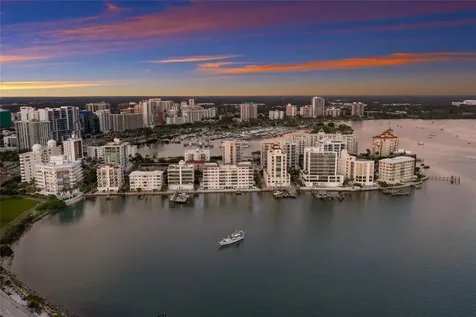 136 Golden Gate Point Sarasota FL 34236