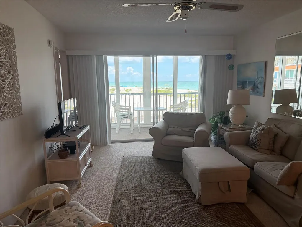 1400 Tarpon Center Drive Venice FL 34285