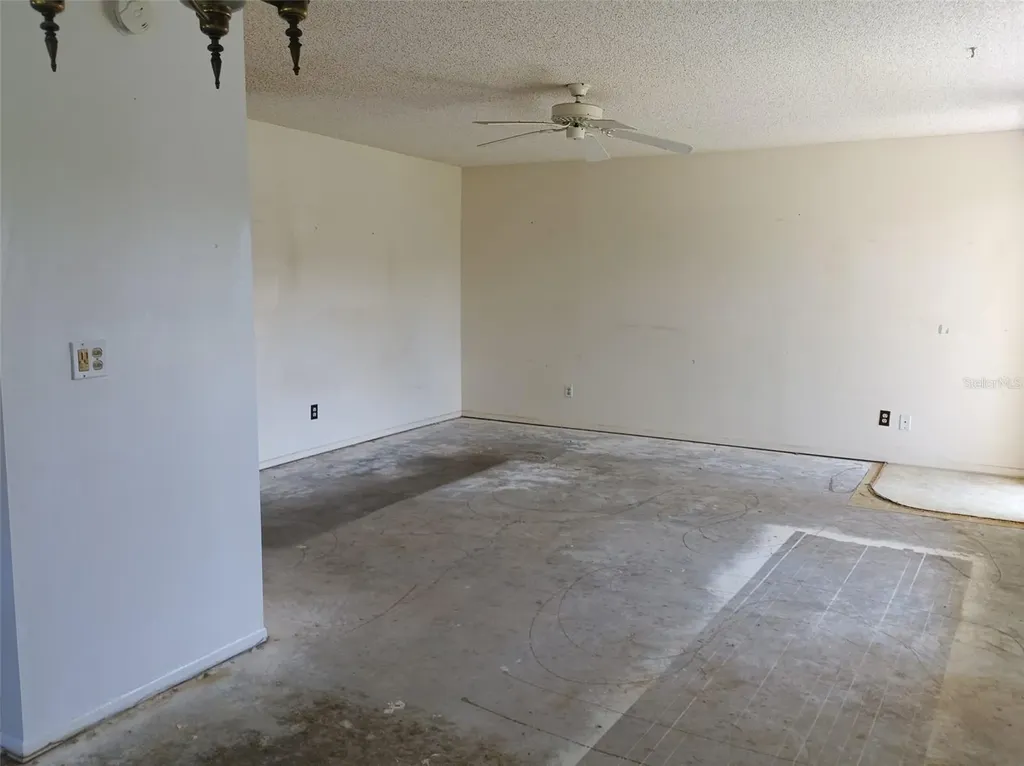57 Woodland Drive Vero Beach FL 32962