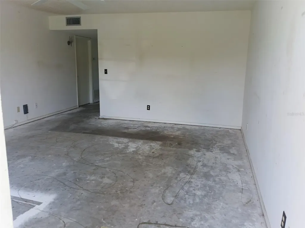 57 Woodland Drive Vero Beach FL 32962