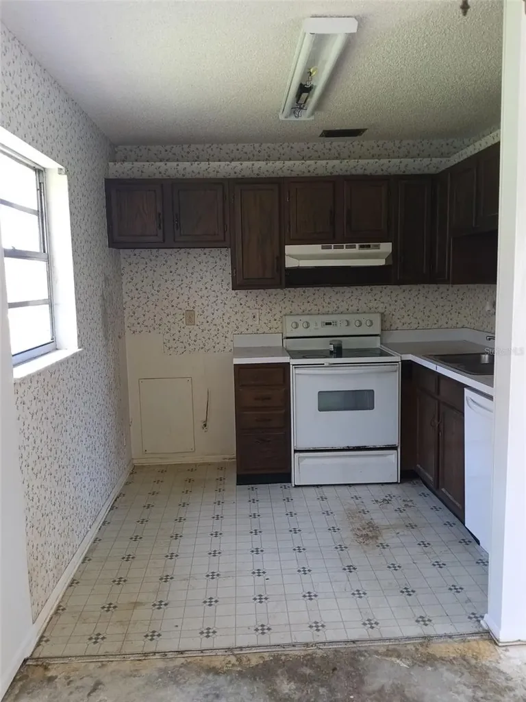 57 Woodland Drive Vero Beach FL 32962