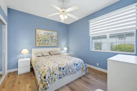6603 Virginia Crossing University Park FL 34201