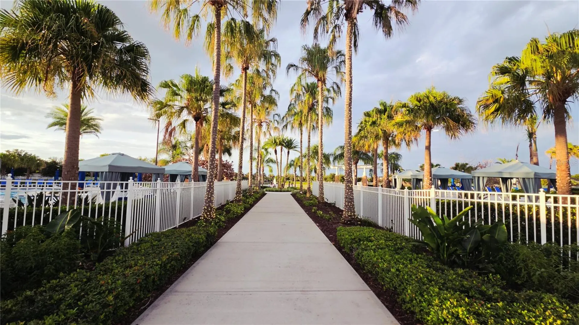 9015 Pelican Cove Trace Kissimmee FL 34747