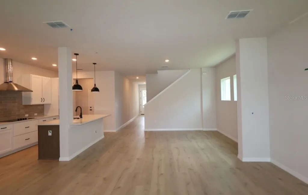 630 Kingswood Court Bradenton FL 34212