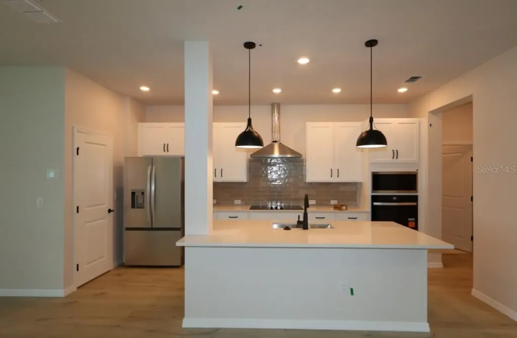 630 Kingswood Court Bradenton FL 34212