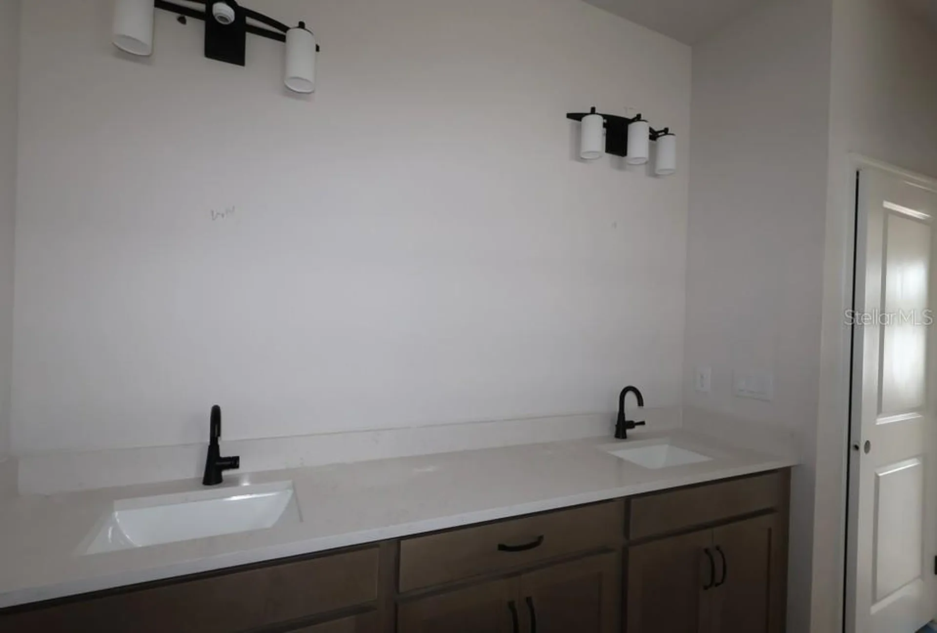 630 Kingswood Court Bradenton FL 34212