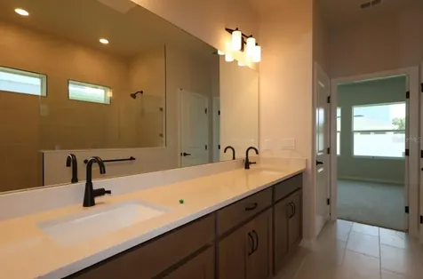 630 Kingswood Court Bradenton FL 34212