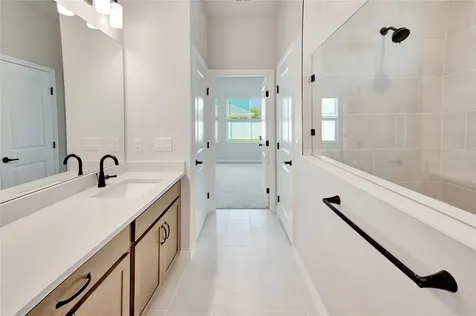 630 Kingswood Court Bradenton FL 34212