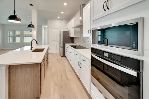 630 Kingswood Court Bradenton FL 34212