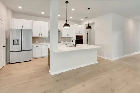 630 Kingswood Court Bradenton FL 34212