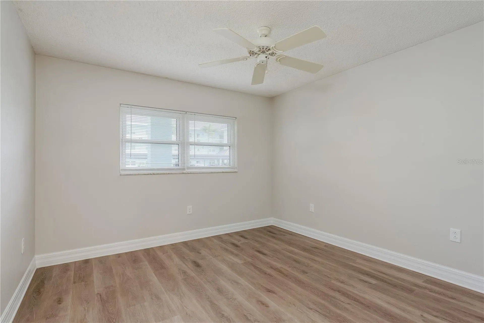 8 Glencoe Place Dunedin FL 34698