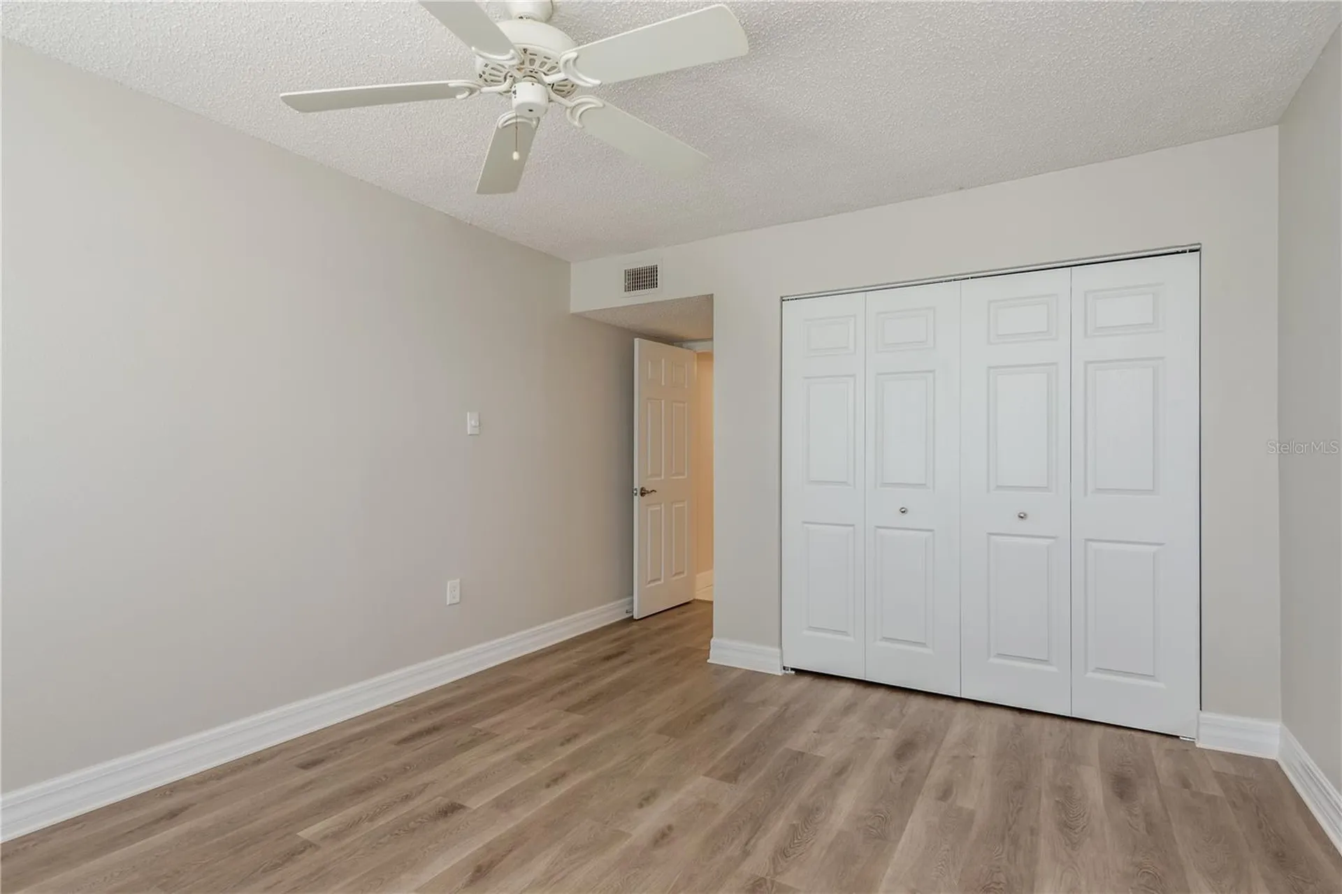8 Glencoe Place Dunedin FL 34698