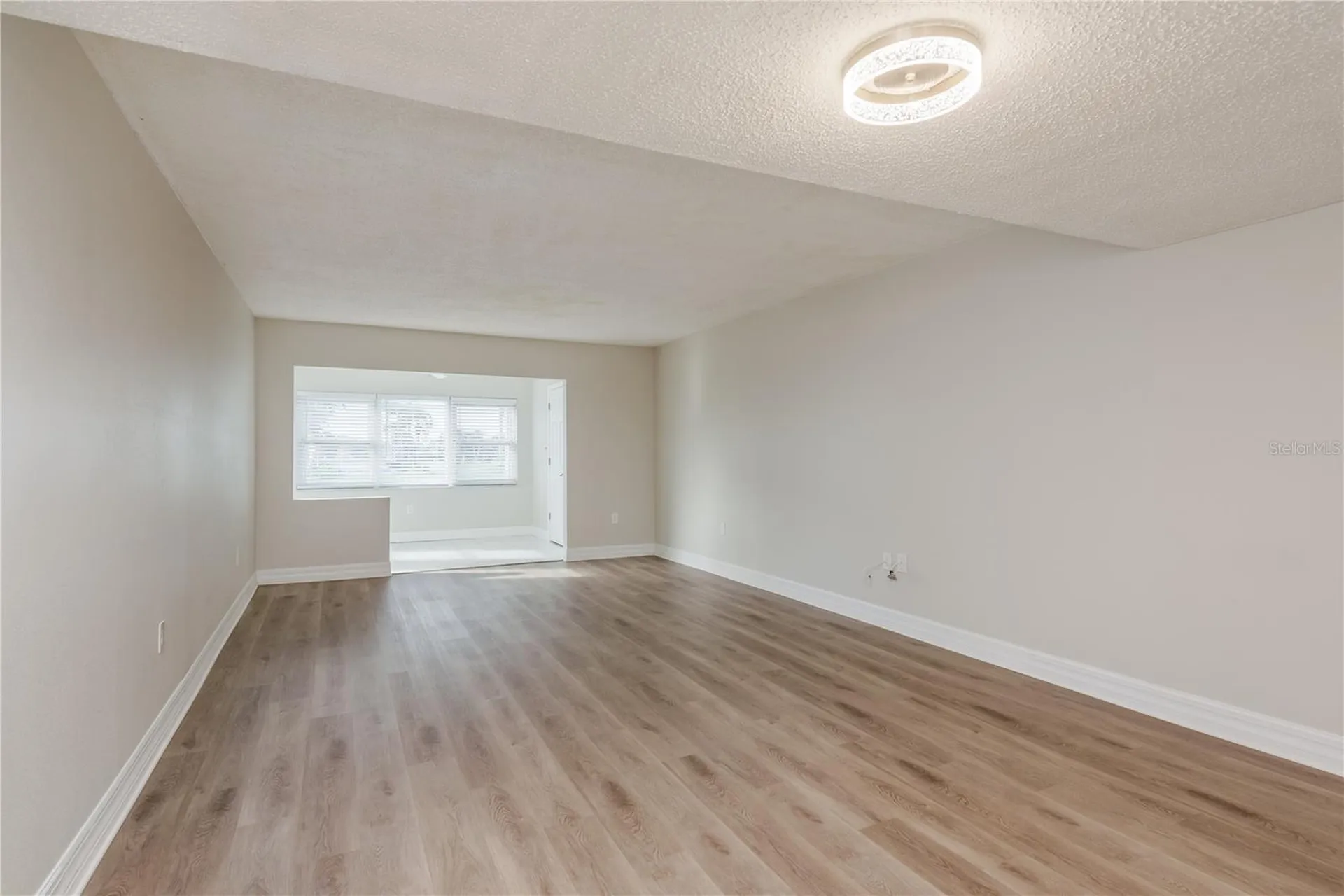 8 Glencoe Place Dunedin FL 34698
