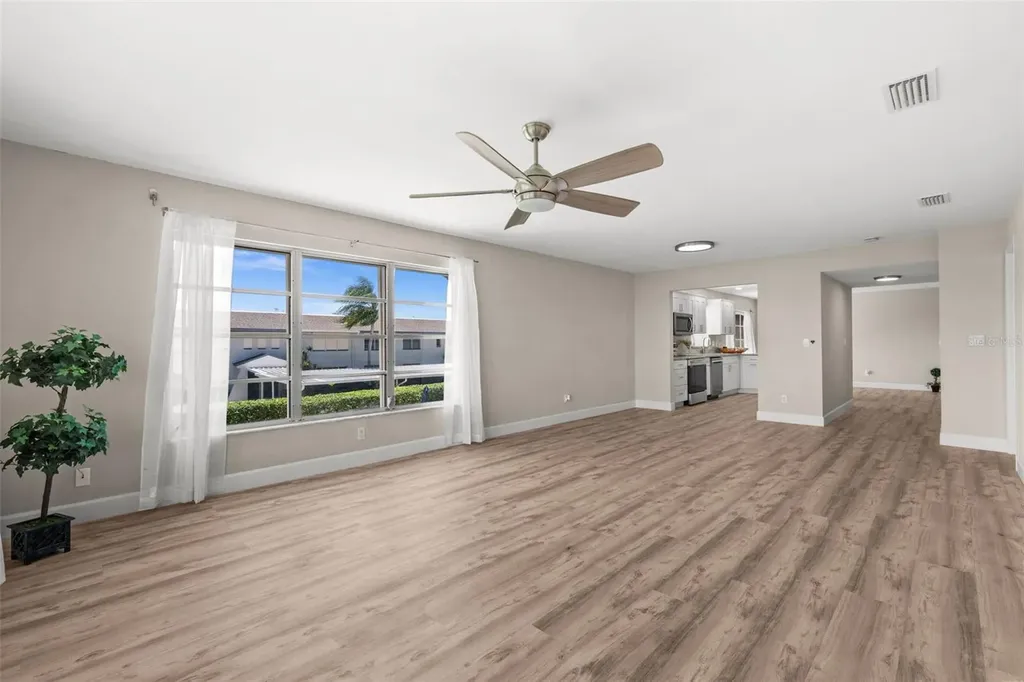 1345 SE 40th Terrace Cape Coral FL 33904