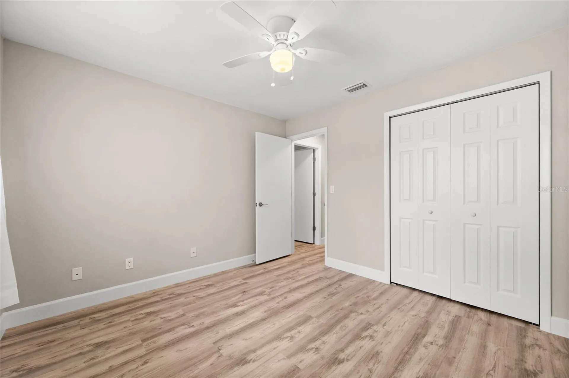 1345 SE 40th Terrace Cape Coral FL 33904
