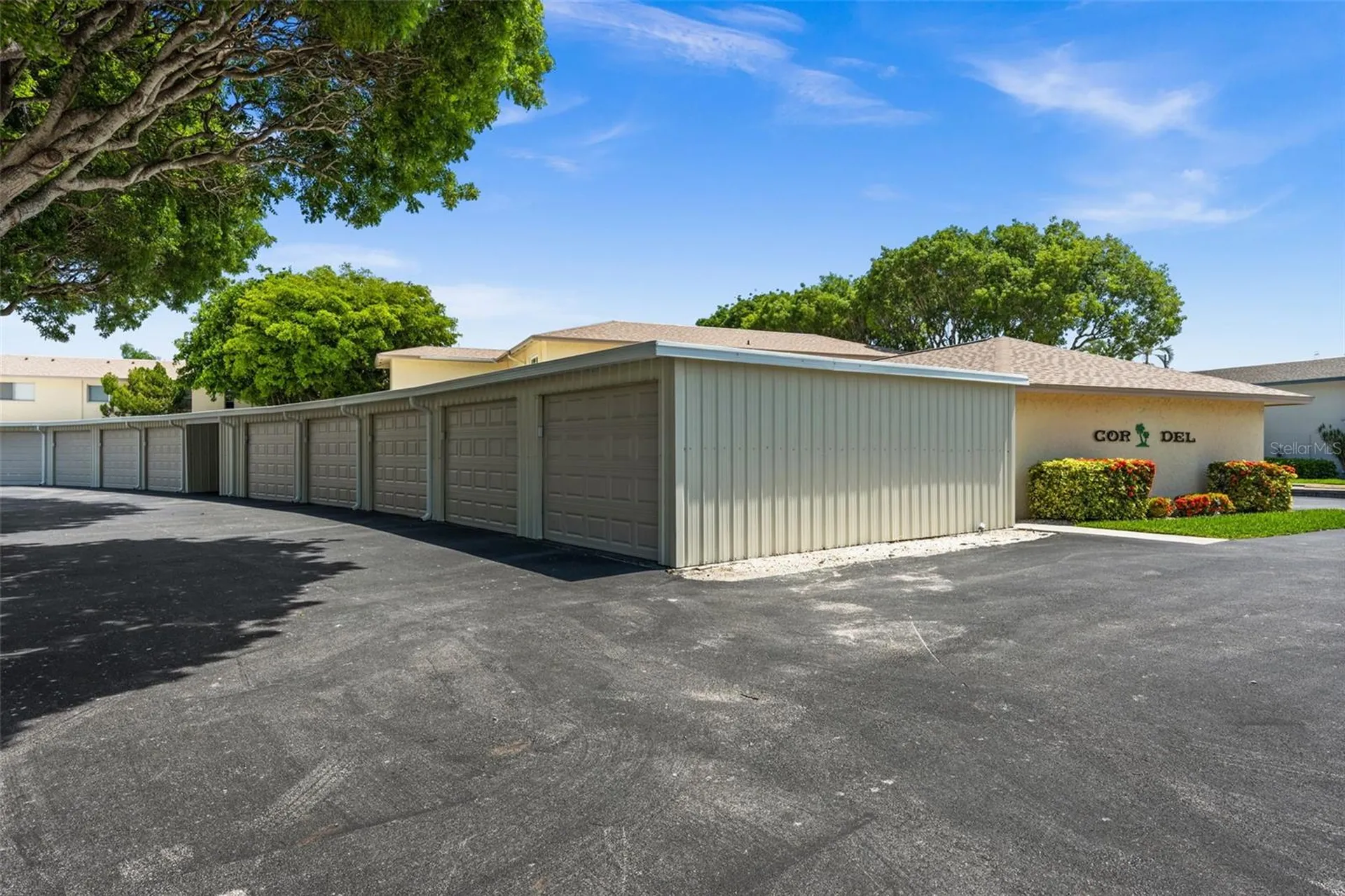 1345 SE 40th Terrace Cape Coral FL 33904