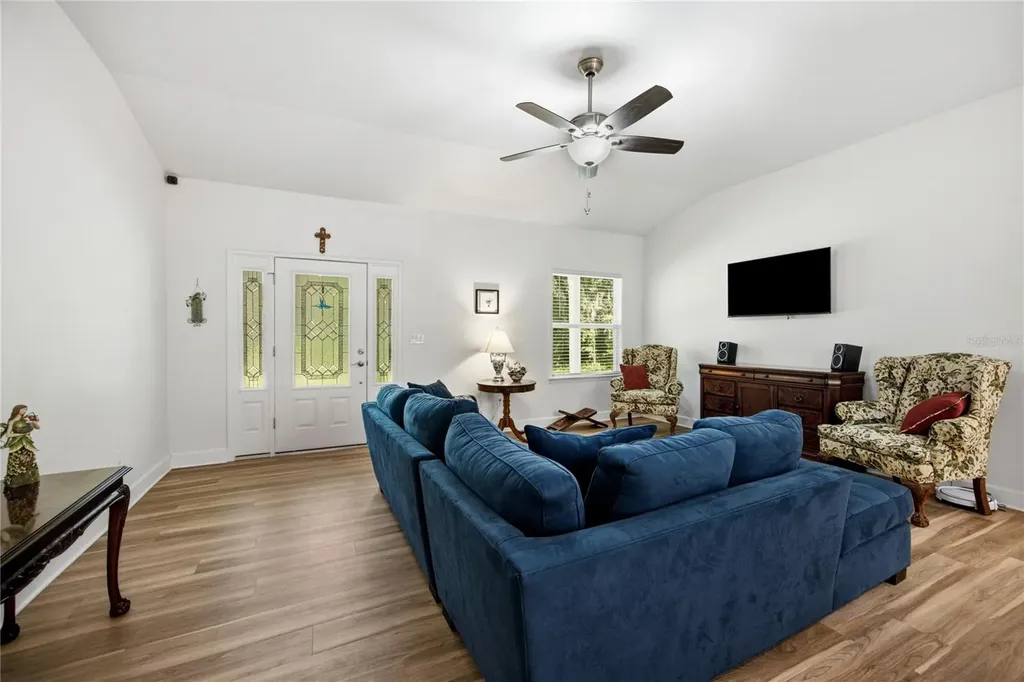 7517 NE 221st Street Melrose FL 32666
