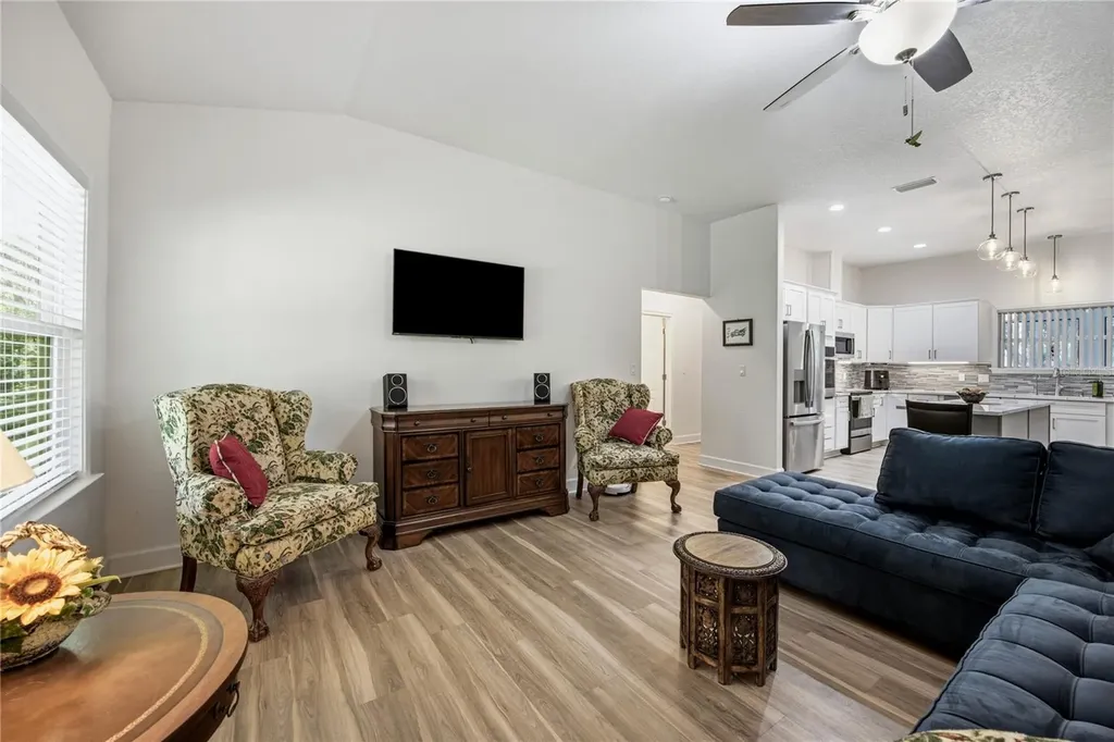 7517 NE 221st Street Melrose FL 32666
