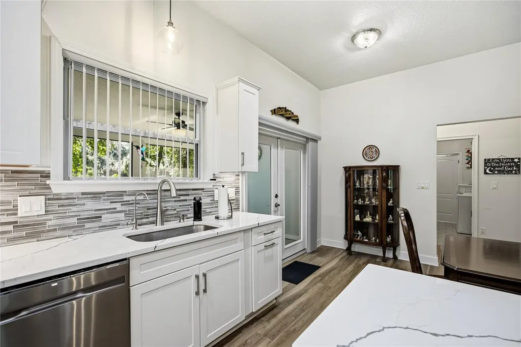 7517 NE 221st Street Melrose FL 32666