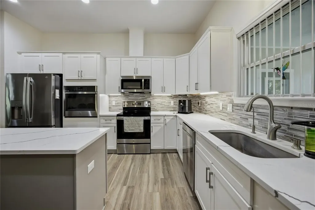 7517 NE 221st Street Melrose FL 32666