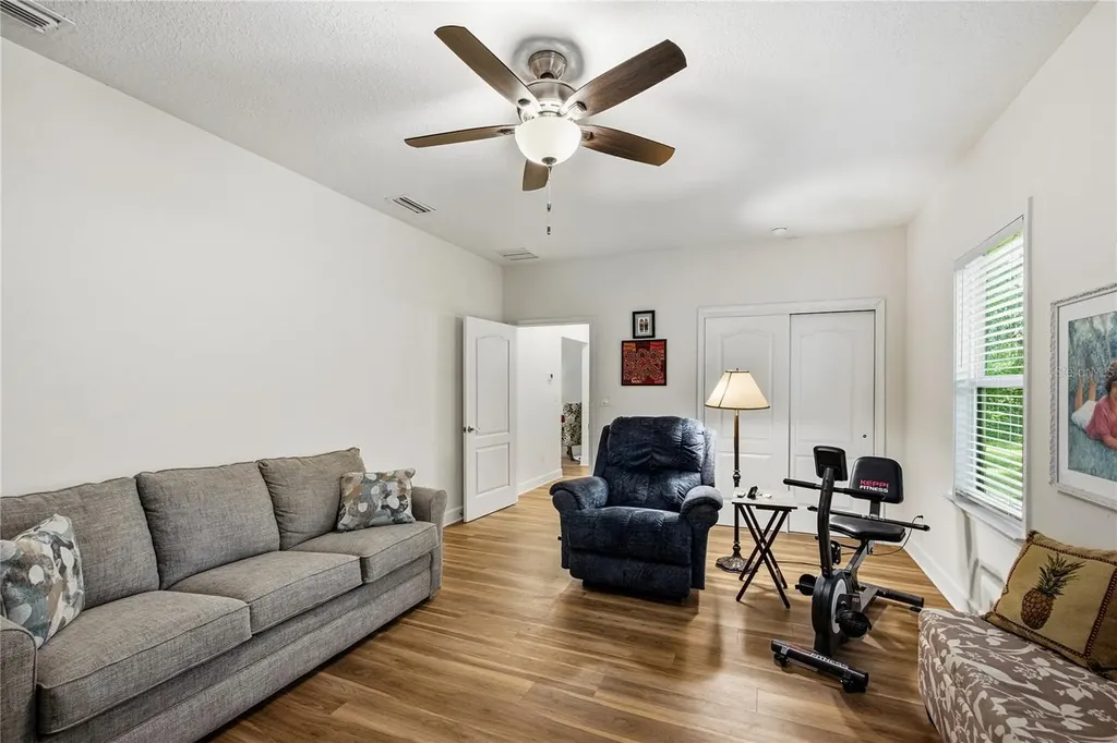 7517 NE 221st Street Melrose FL 32666