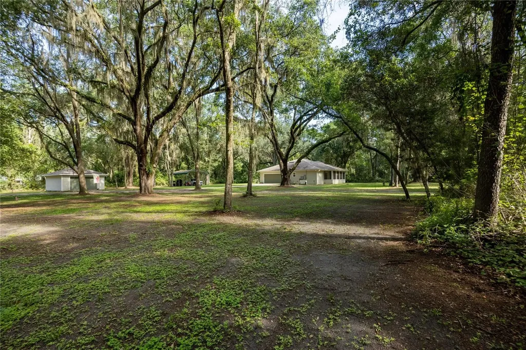 7517 NE 221st Street Melrose FL 32666