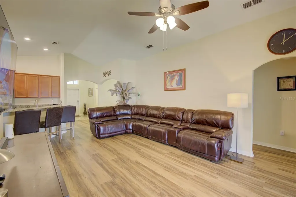 4834 Havilland Drive Mount Dora FL 32757