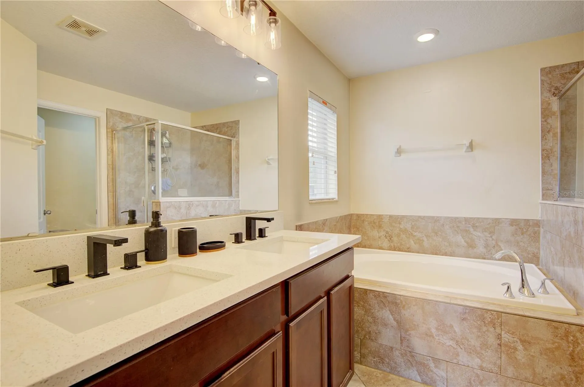 4834 Havilland Drive Mount Dora FL 32757