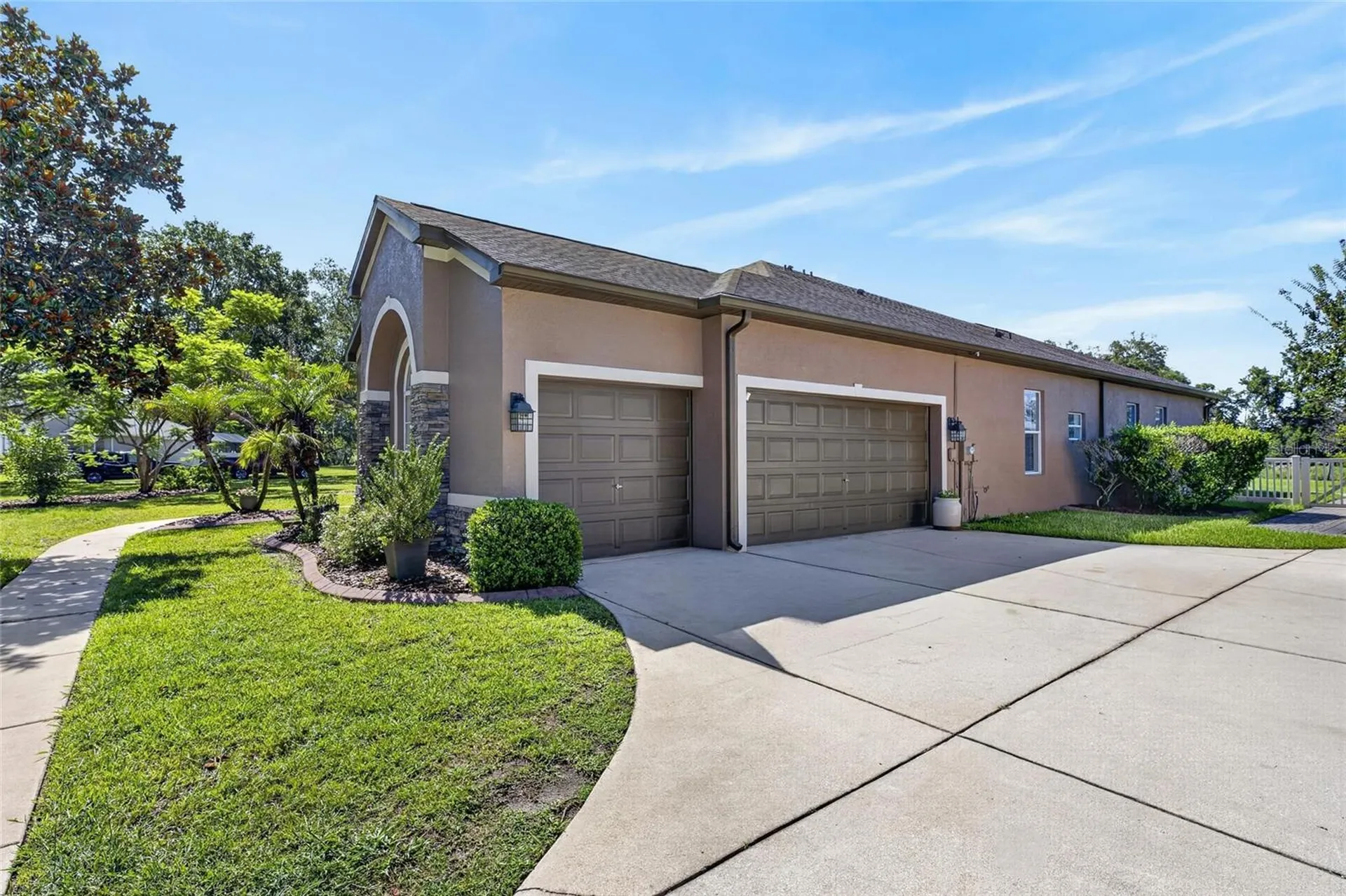 209 Forest Breeze Avenue Brandon FL 33511