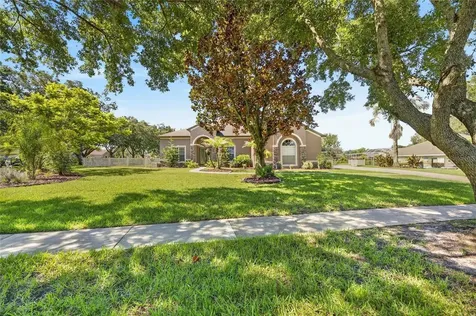 209 Forest Breeze Avenue Brandon FL 33511
