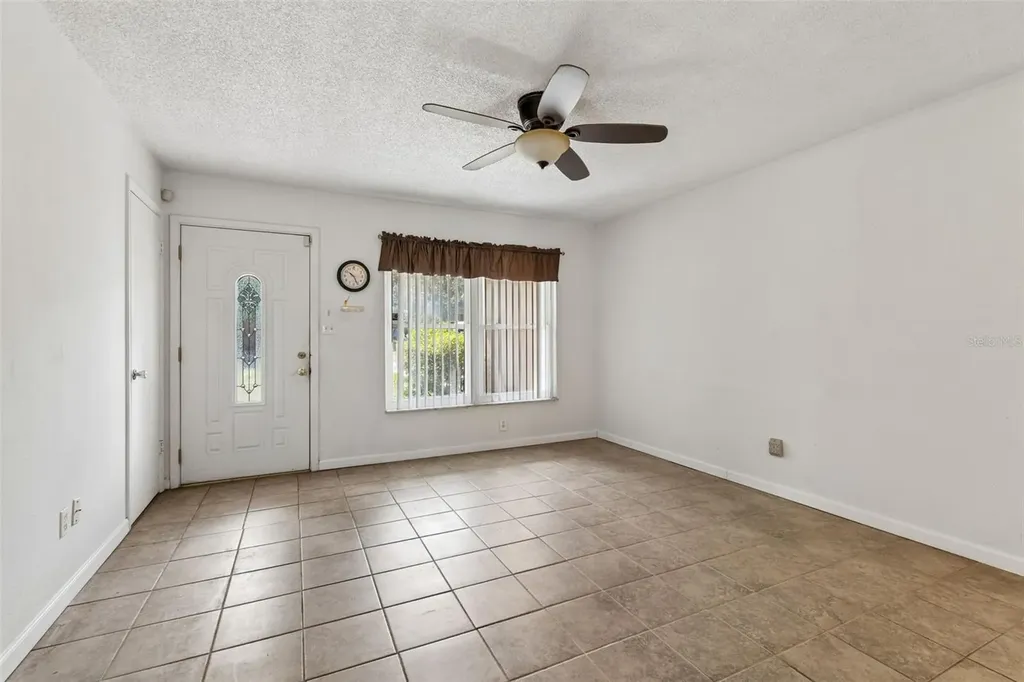 1602 W Virginia Lane Clearwater FL 33759