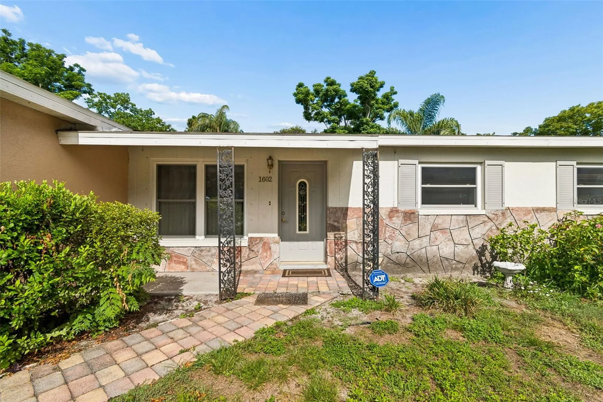 1602 W Virginia Lane Clearwater FL 33759