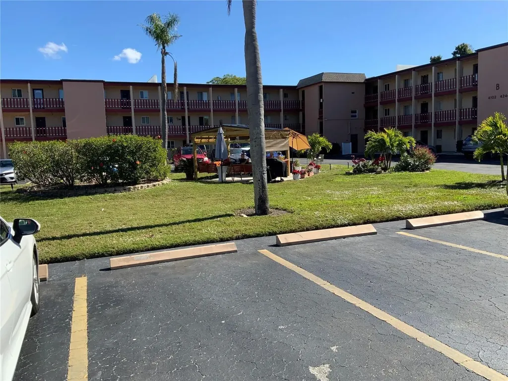 4204 Heron Way Bradenton FL 34205