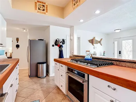 1412 Beacon Street New Smyrna Beach FL 32169