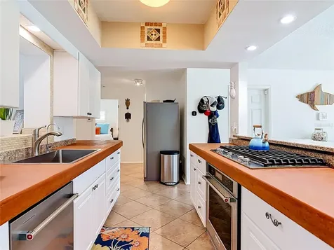 1412 Beacon Street New Smyrna Beach FL 32169
