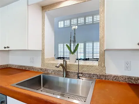 1412 Beacon Street New Smyrna Beach FL 32169