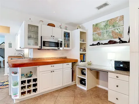 1412 Beacon Street New Smyrna Beach FL 32169