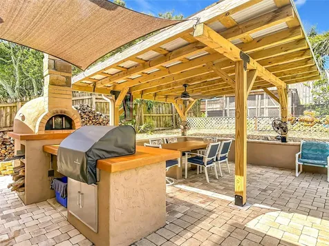1412 Beacon Street New Smyrna Beach FL 32169