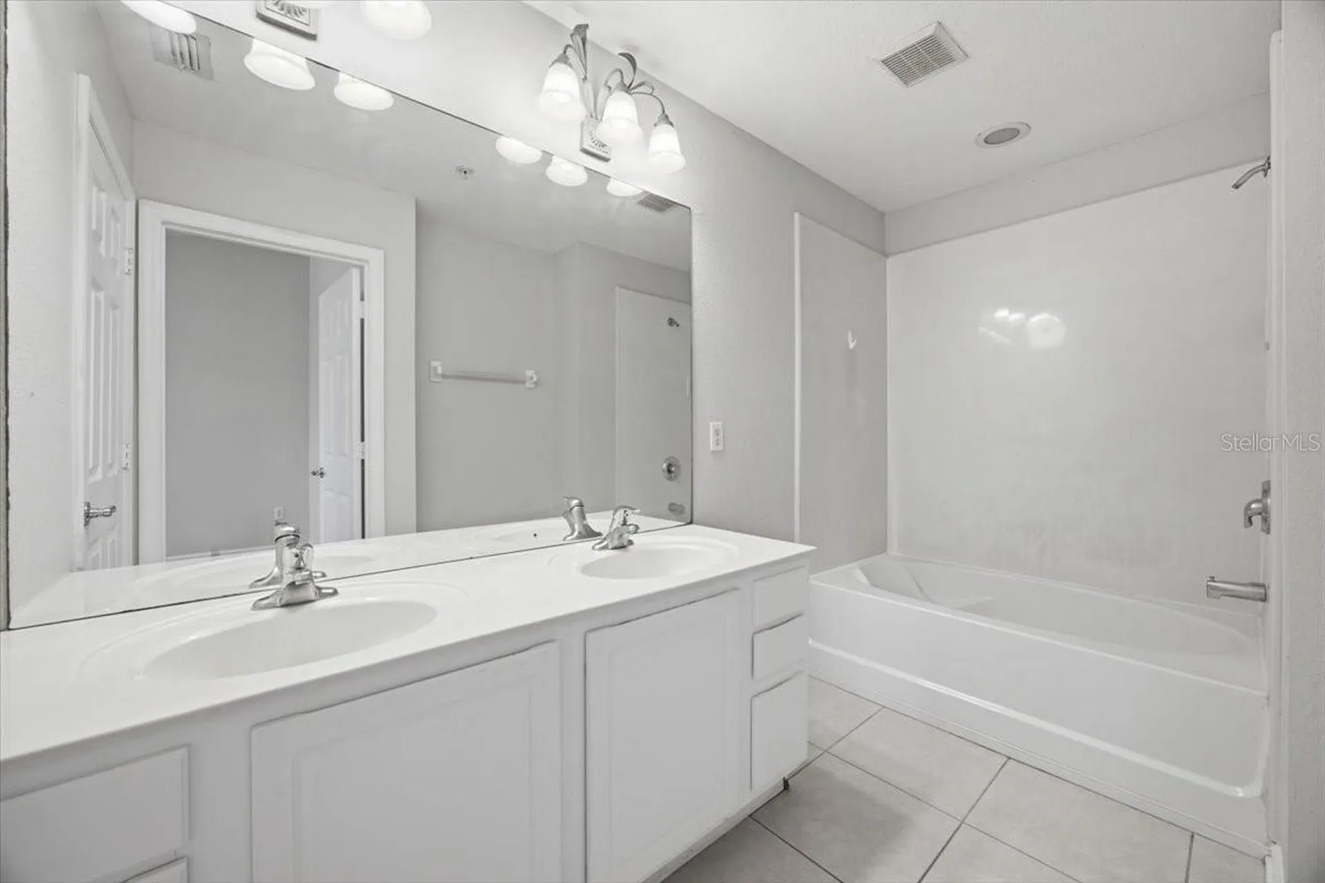 6388 Castelven Drive Orlando FL 32835