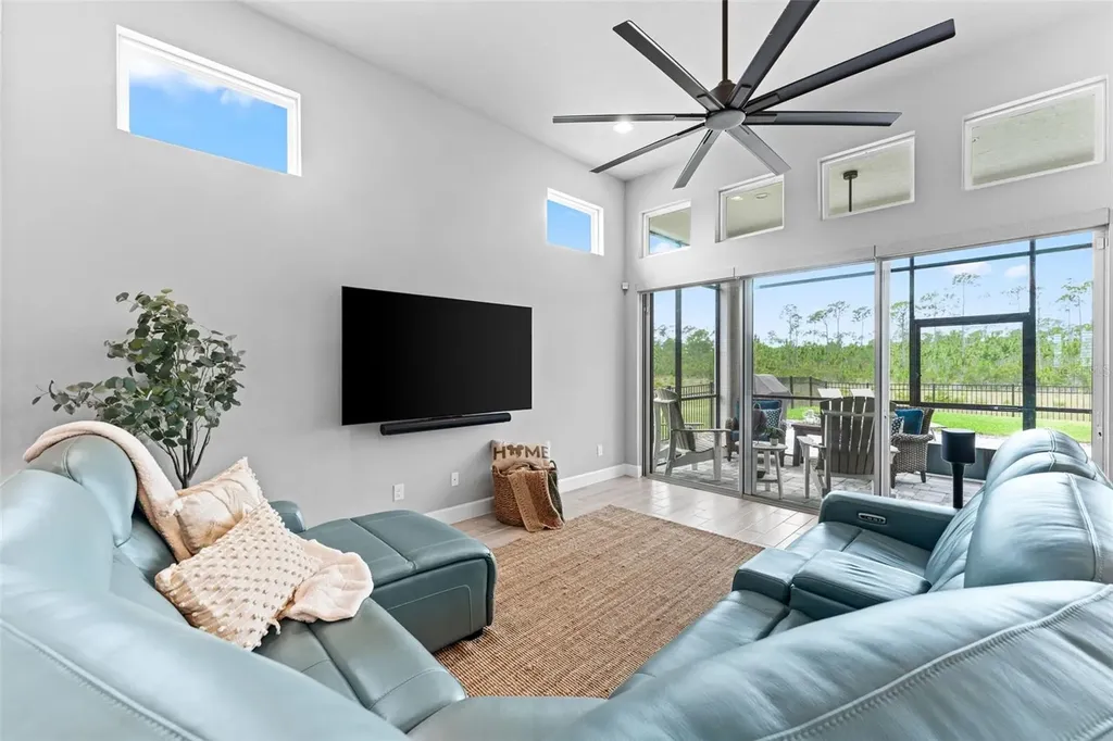257 Mosaic Boulevard Daytona Beach FL 32124