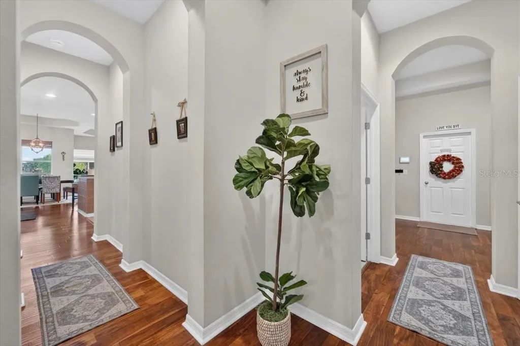 5325 Lake Siena Drive Wimauma FL 33598
