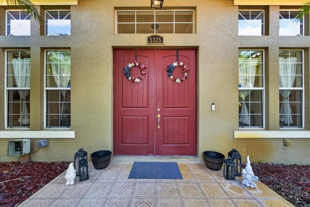 5325 Lake Siena Drive Wimauma FL 33598