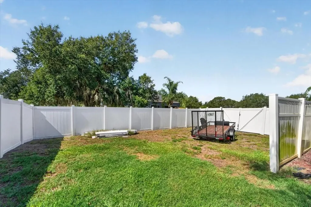 5325 Lake Siena Drive Wimauma FL 33598