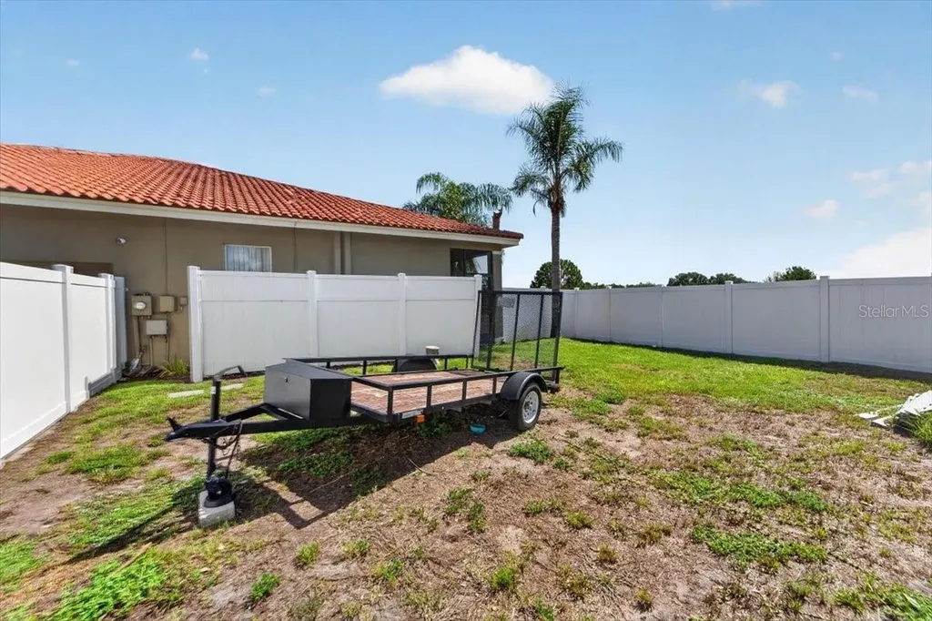 5325 Lake Siena Drive Wimauma FL 33598