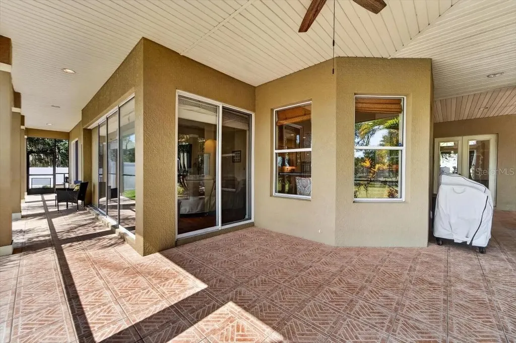 5325 Lake Siena Drive Wimauma FL 33598