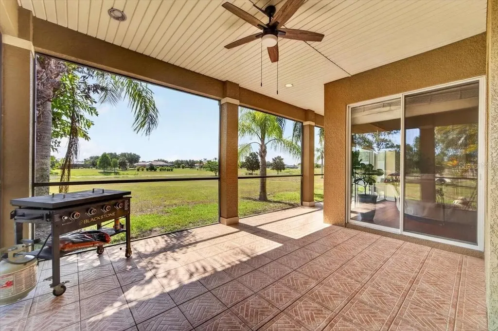 5325 Lake Siena Drive Wimauma FL 33598