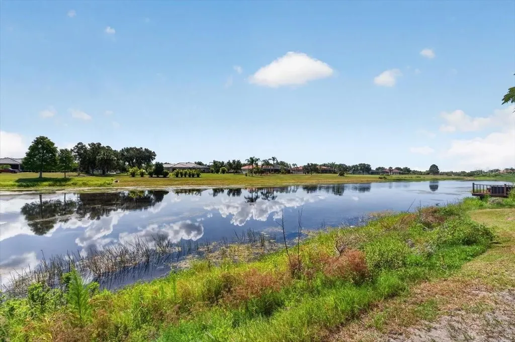 5325 Lake Siena Drive Wimauma FL 33598