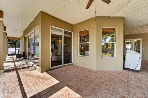 5325 Lake Siena Drive Wimauma FL 33598