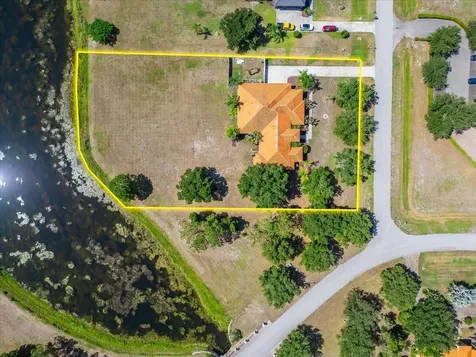5325 Lake Siena Drive Wimauma FL 33598